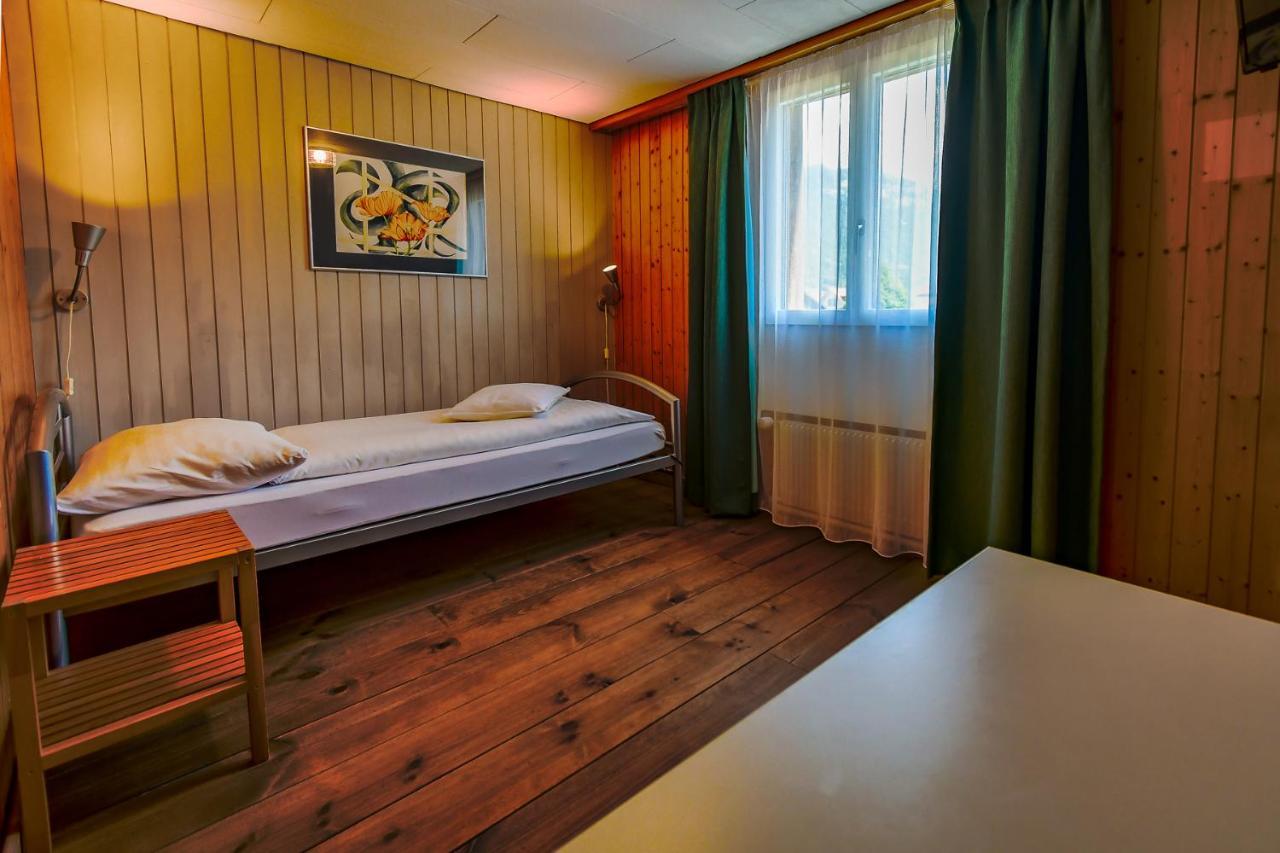Hotel Tell Unterseen Esterno foto