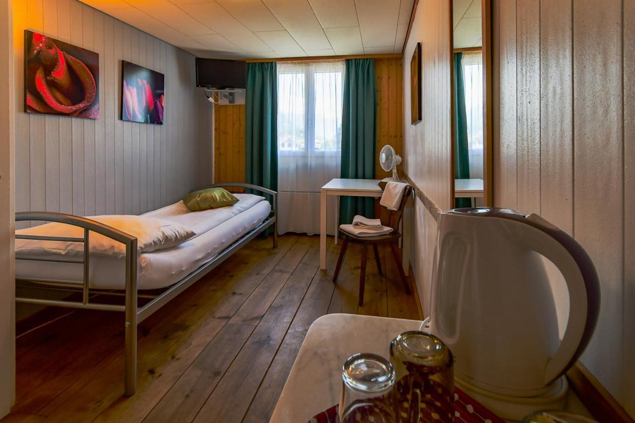 Hotel Tell Unterseen Esterno foto