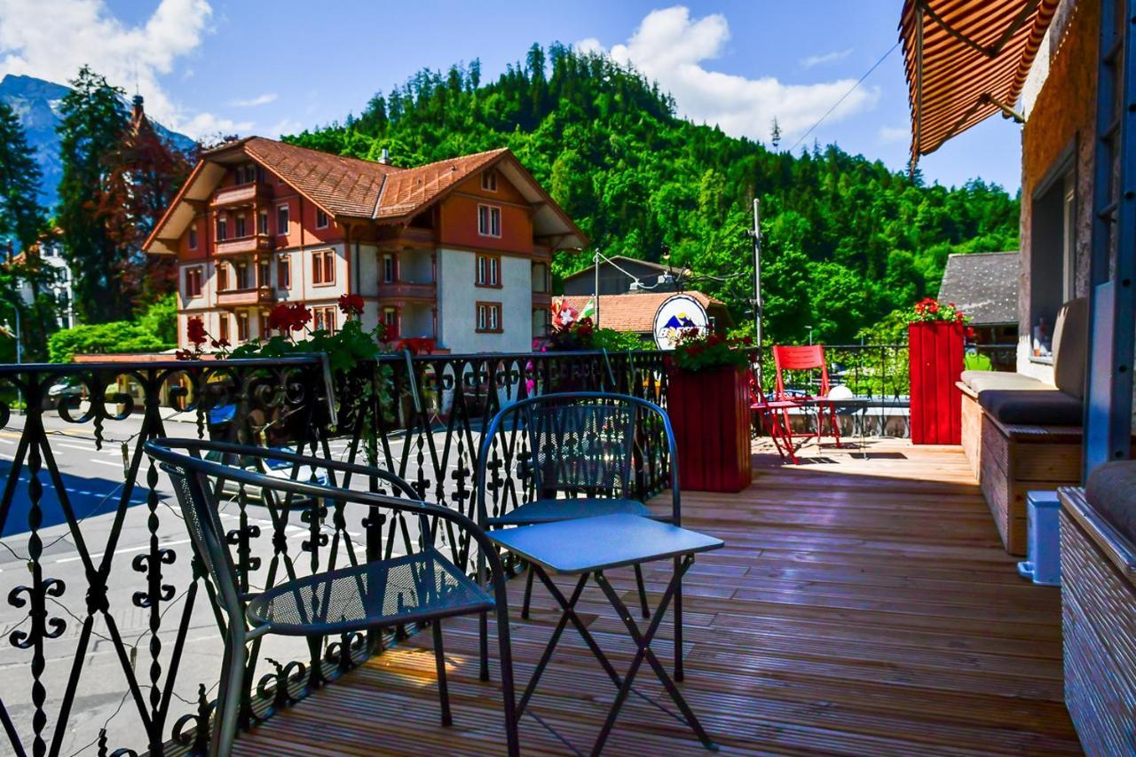 Hotel Tell Unterseen Esterno foto
