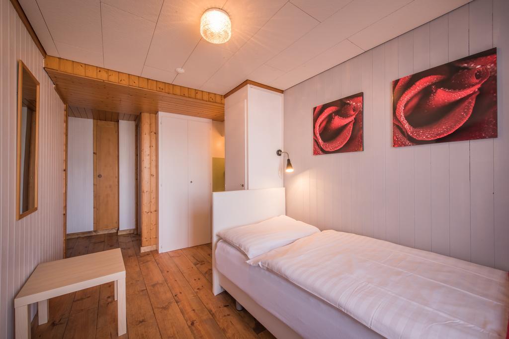 Hotel Tell Unterseen Esterno foto